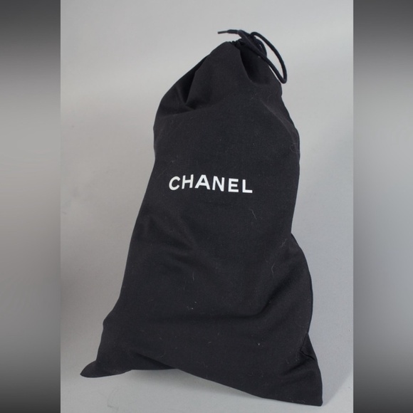 Chanel Navy Satin Crystal Star Embellished T-Strap CC Platform Pumps 37 - Picture 8 of 11